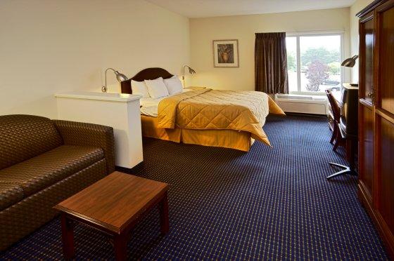 Baymont By Wyndham Warrenton Hotel Екстериор снимка