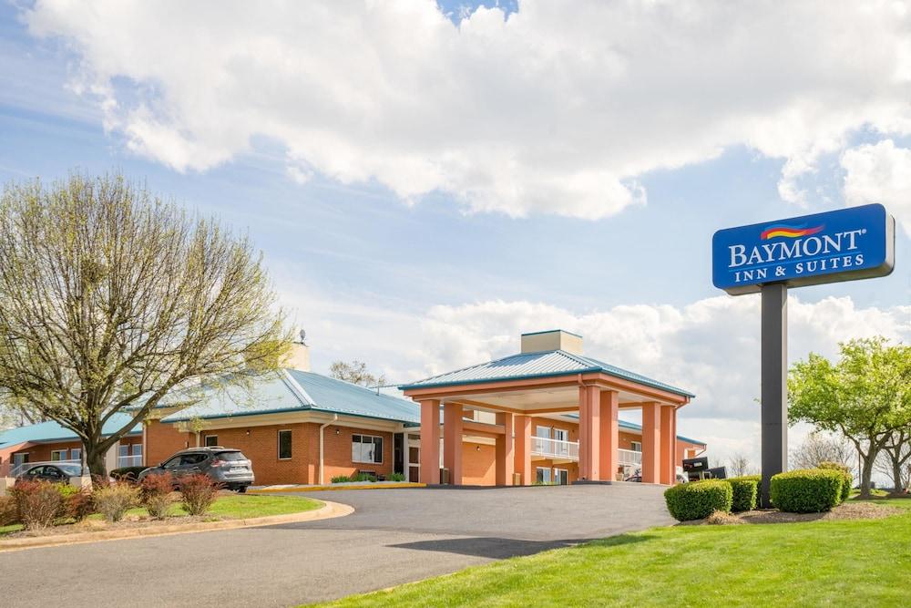 Baymont By Wyndham Warrenton Hotel Екстериор снимка