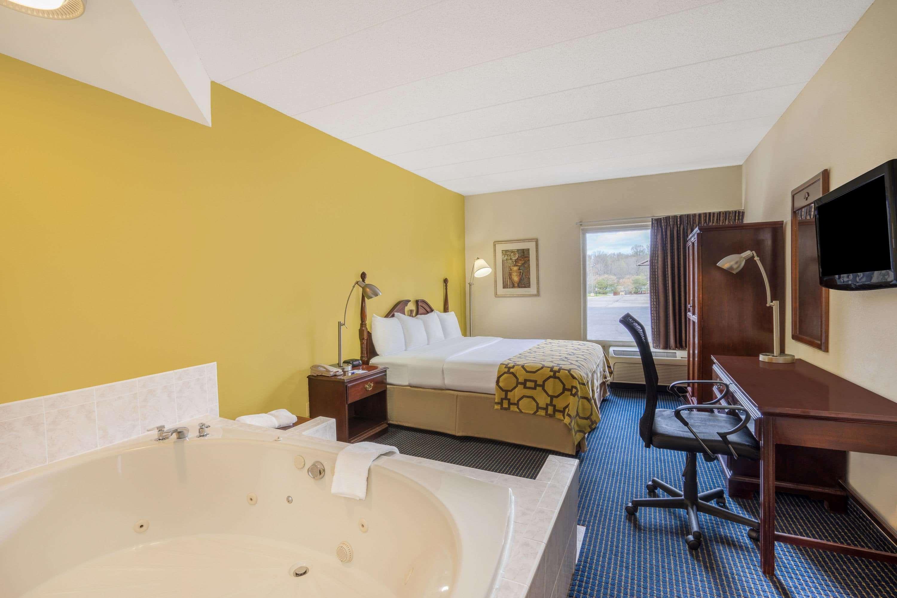 Baymont By Wyndham Warrenton Hotel Екстериор снимка